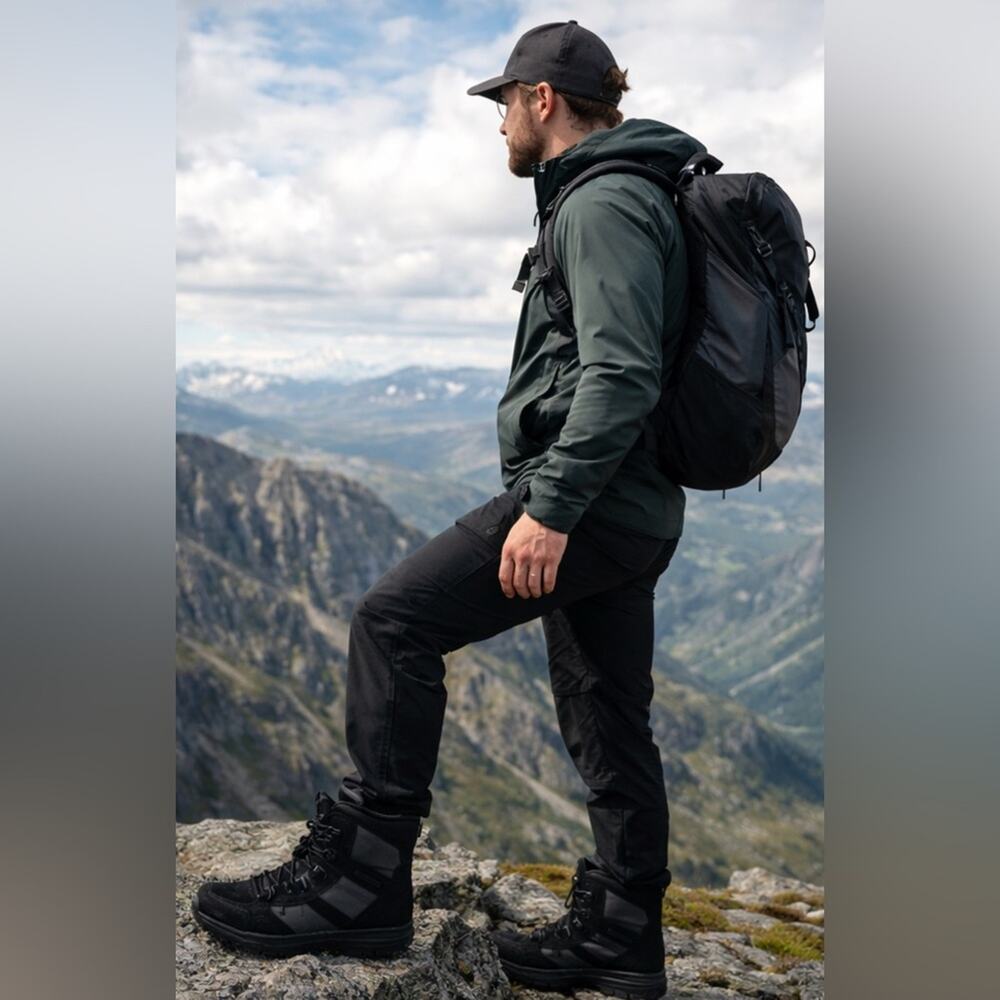 NORTIV8 Tactical Hiking Boots Men’s Size 9 Waterproof Outdoor Black